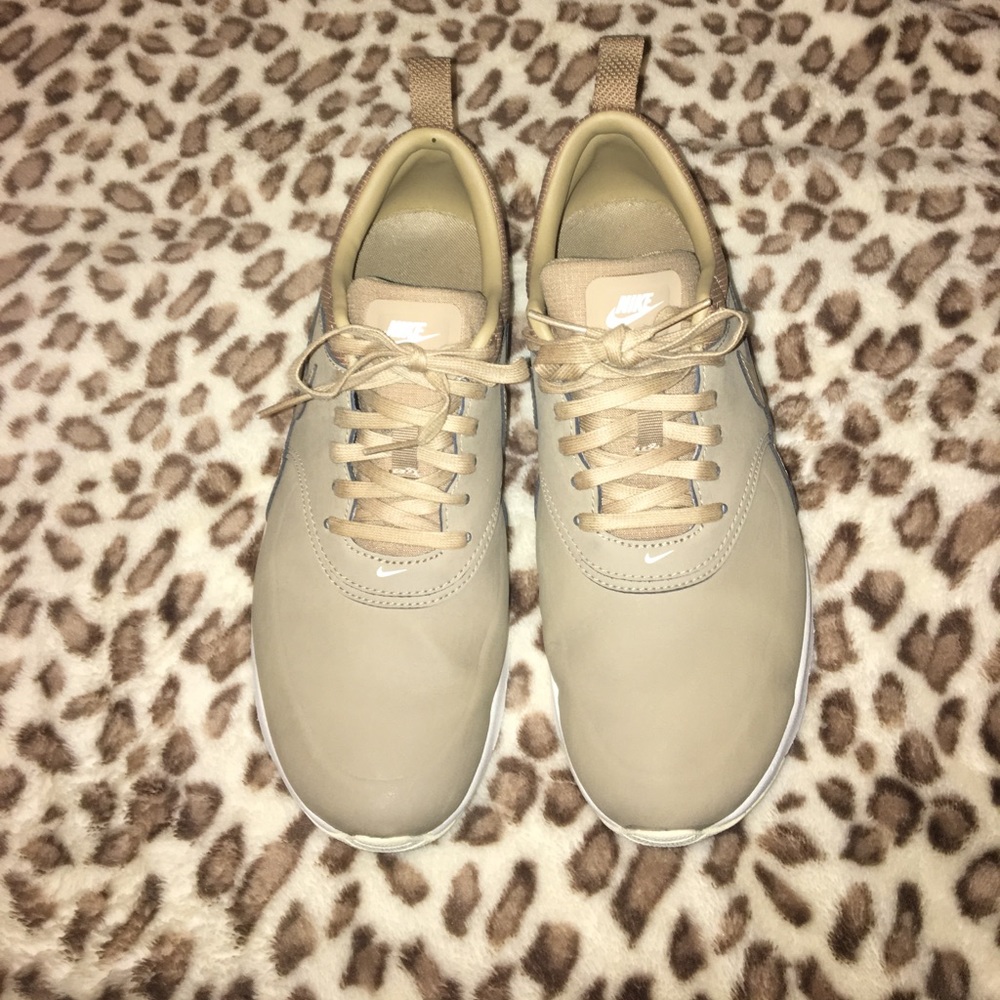 Nike Thea Desert Camo SOLD